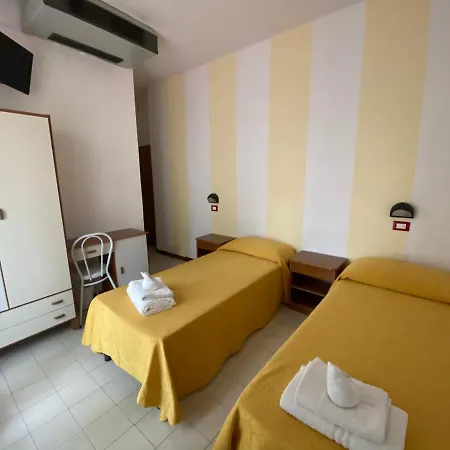 Hotel Dipendenza Vegas