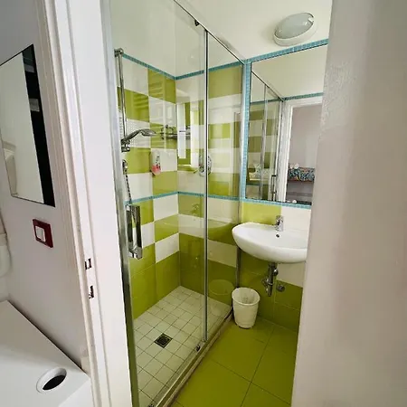 Dipendenza Vegas Riccione