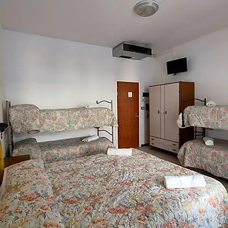 Hotel Dipendenza Vegas Riccione